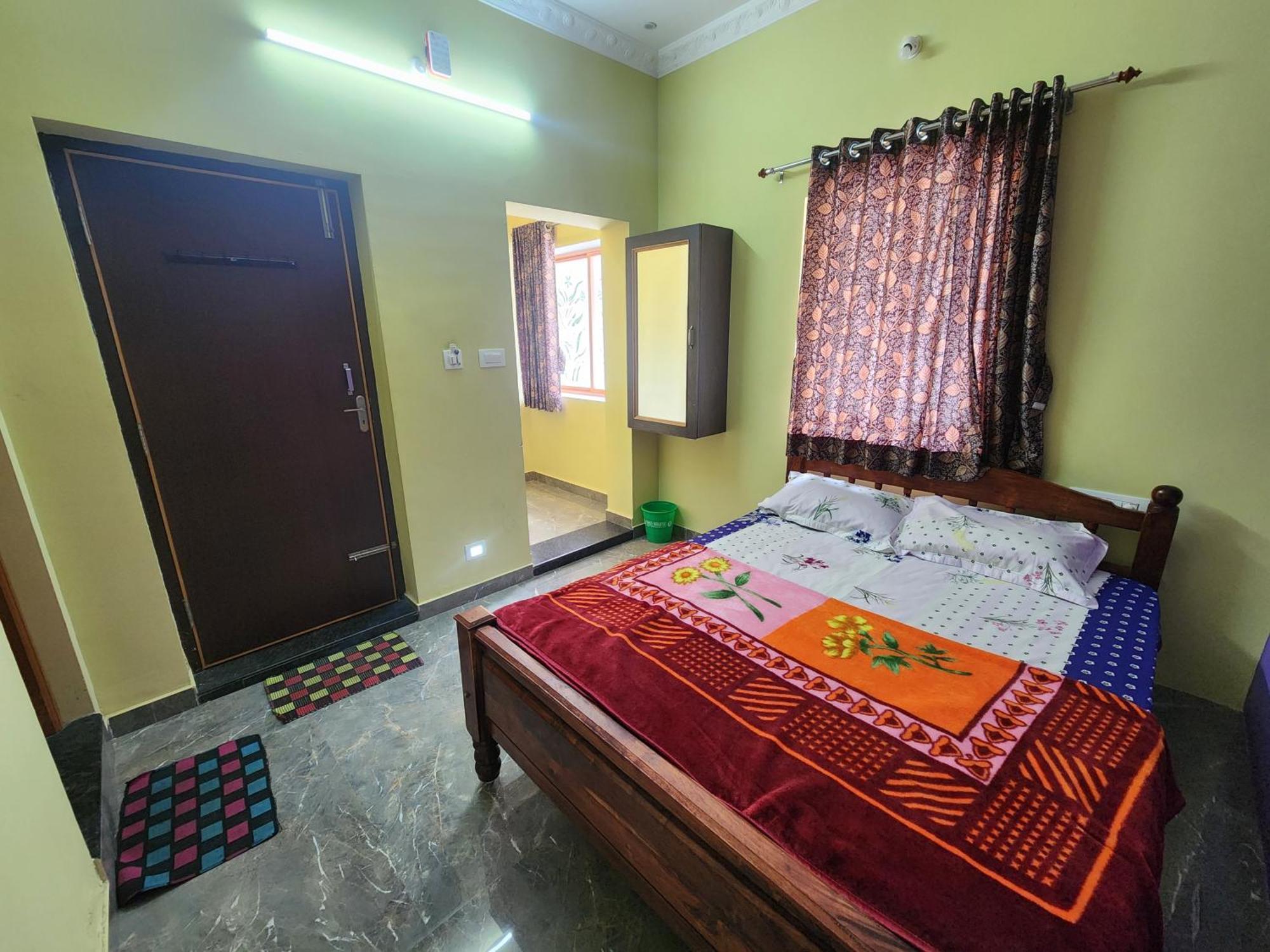 Krishnabhavan Resorts Yercaud Extérieur photo